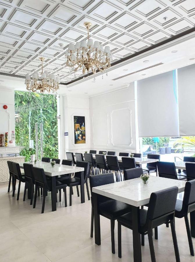 Le Duy Grand Hotel Хошимин Екстериор снимка